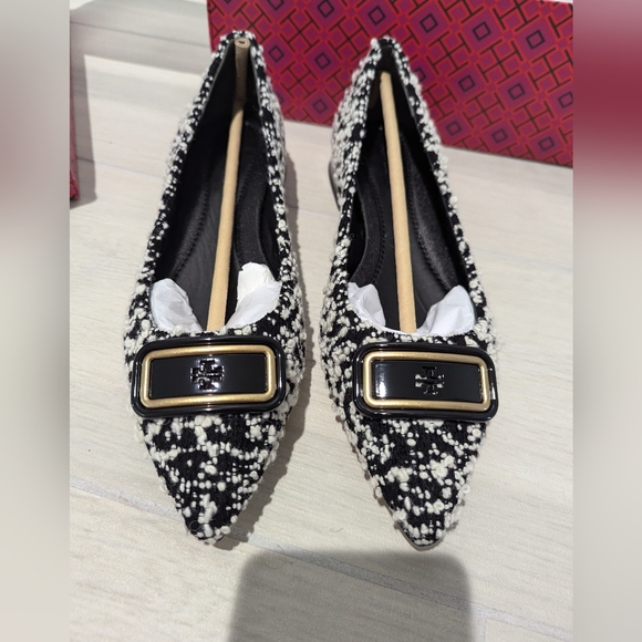 Tory Burch Georgia Pointed Toe Flat - Picture 11 of 13